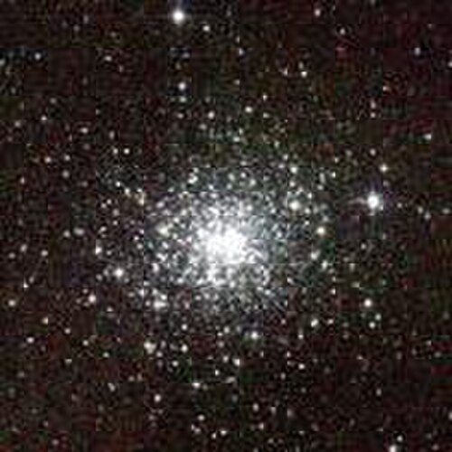M107，球状星团，位于蛇夫座