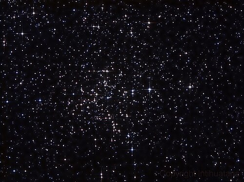 M38，疏散星团，位于御夫座