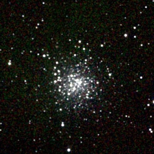 M72，球状星团，位于宝瓶座