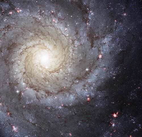 M74，螺旋星系，位于双鱼座