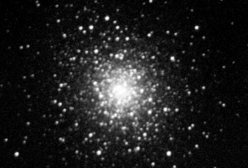 M92，球状星团，位于武仙座